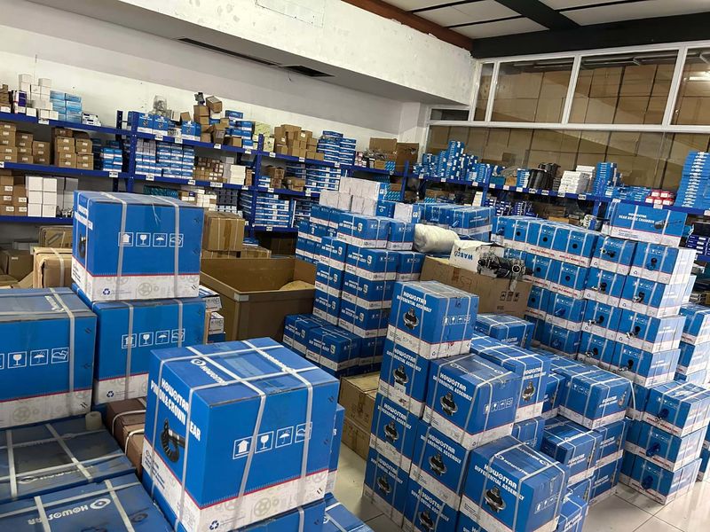 JINAN HOWOSTAR AUTO PARTS CO.,LTD dây chuyền sản xuất nhà máy